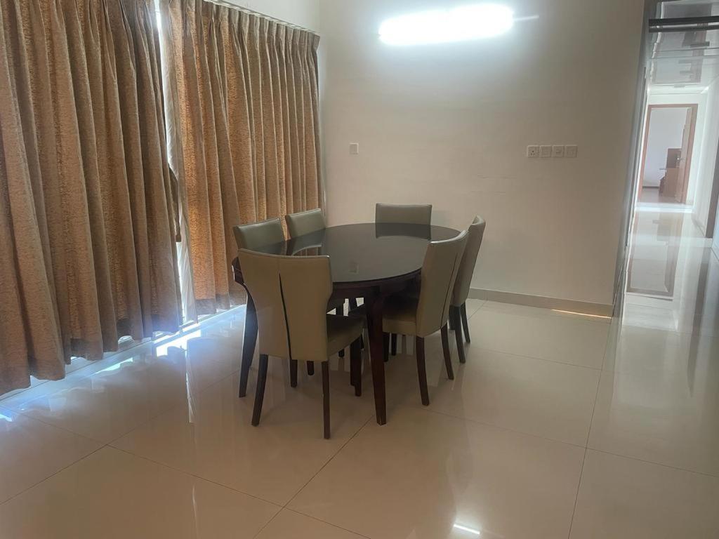 Guest house Royal Nest Premium-as Pune