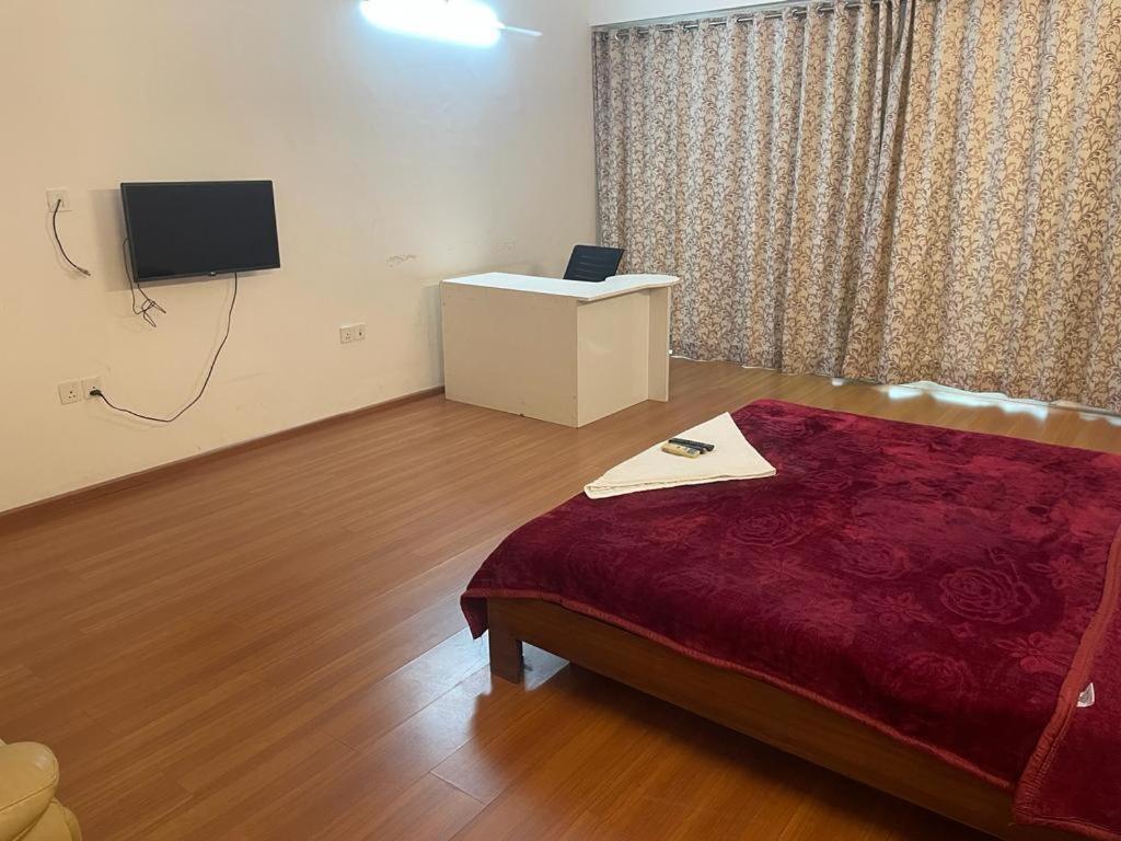 Royal Nest Premium-as Pune